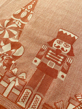Load image into Gallery viewer, Tea towel NUTCRACKER, red
